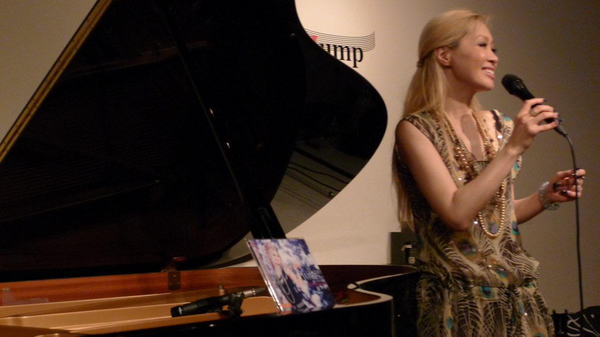 Figure 4: Maki Fujimura at Apple Jump in June 2013