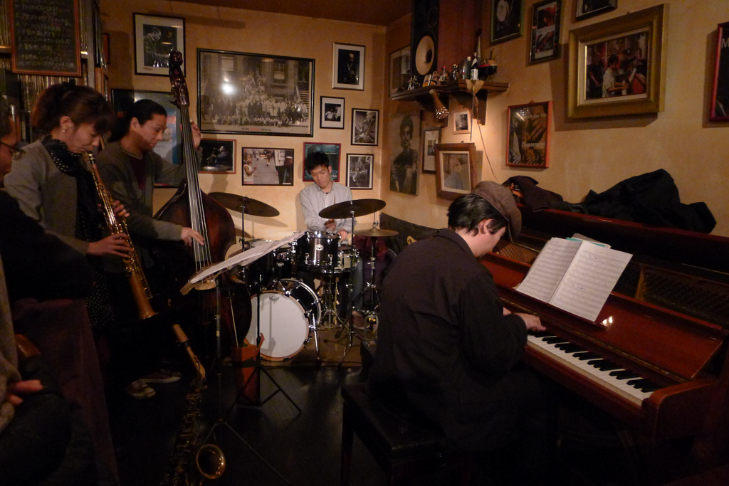 Figure 1: The Nami Kano Quartet playing at Birdland in 2014.