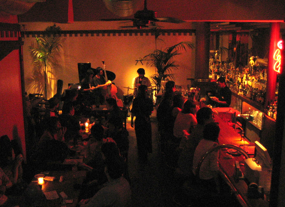 Figure 7: On the upper balcony at Cafe Cotton Club (July 2005)