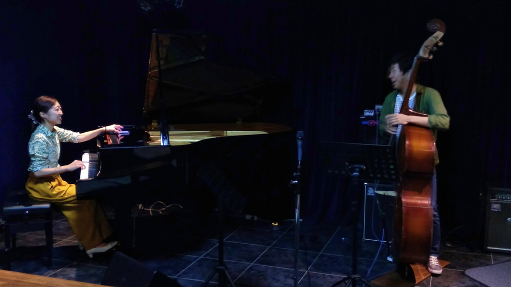 Figure 6: Pianist Yukako Yamano and bassist Yuuki Nakano kick off a Lydian jam session in 2018