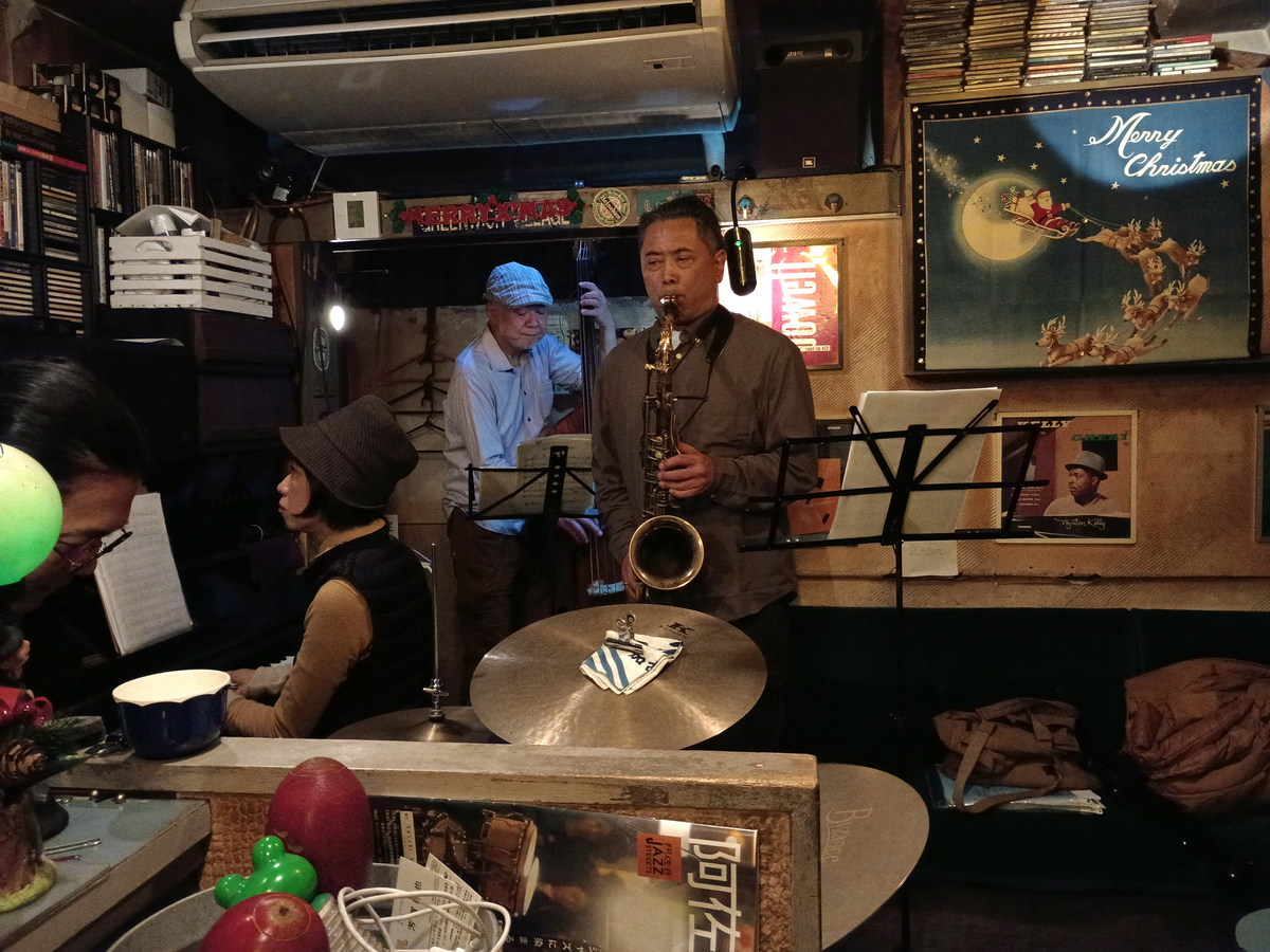Figure 2: Terumasa Nishikawa (bass) Quartet with Taiichi Kamimura (sax), Taeko Kurita (piano), and Yoshinori Shiraishi (drums) at Manhattan in November 2025