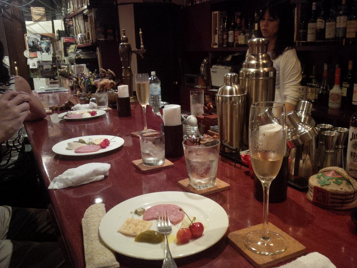 Figure 8: Special jazz live & wine party event at Nardis in 2016