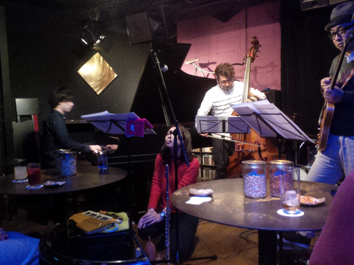 Figure 71: Sumitty & the Funfair 5 with Koichi Sato (piano), Toyomi Kobayashi (flute), Show Kudo (bass), Hiroyuki Kubota (guitar), and Sumito Oi (drums) at Salt Peanuts in December 2016