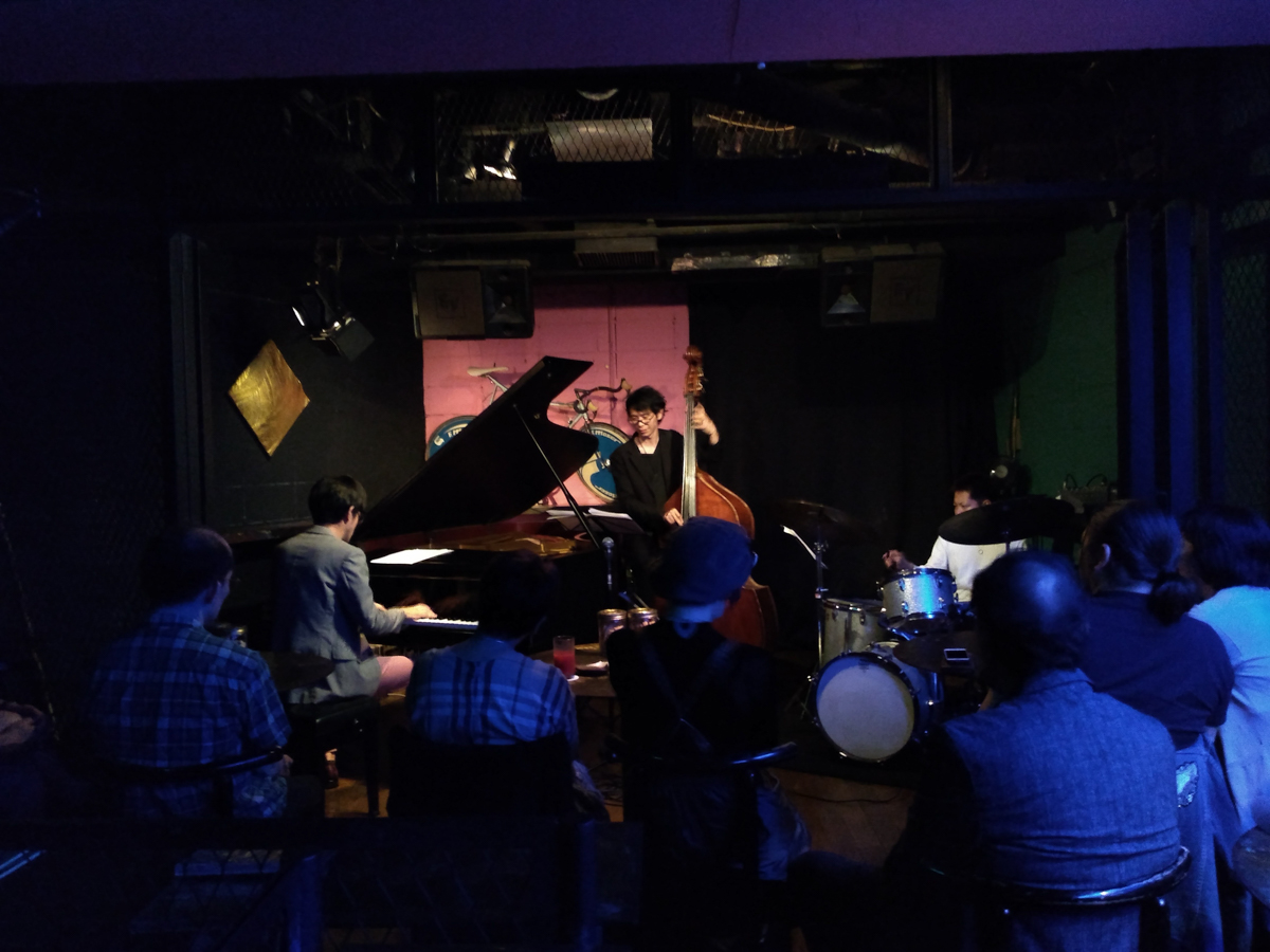 Figure 95: Motoi Kanamori (bass) Trio with Hiroyuki Takubo (piano) and Akira Yamada (drums) at Salt Peanuts in June 2019