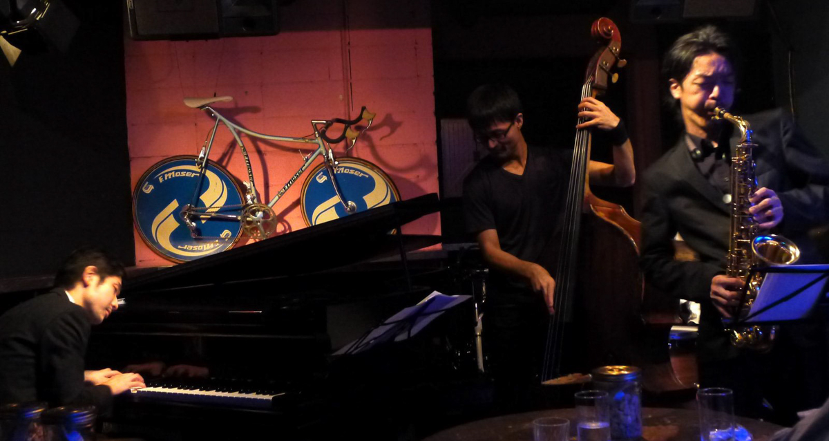Figure 26: George Nakajima (piano), Koji Yasuda (bass), and Seiji Harakawa (sax) at Salt Peanuts in October 2012