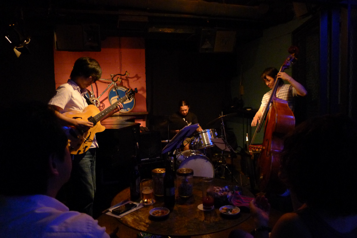 Figure 52: Terumopia with Takayoshi Baba (guitar), Sohnosuke Imaizumi (drums), and Takashi Sugawa (bass) at Salt Peanuts in August 2014