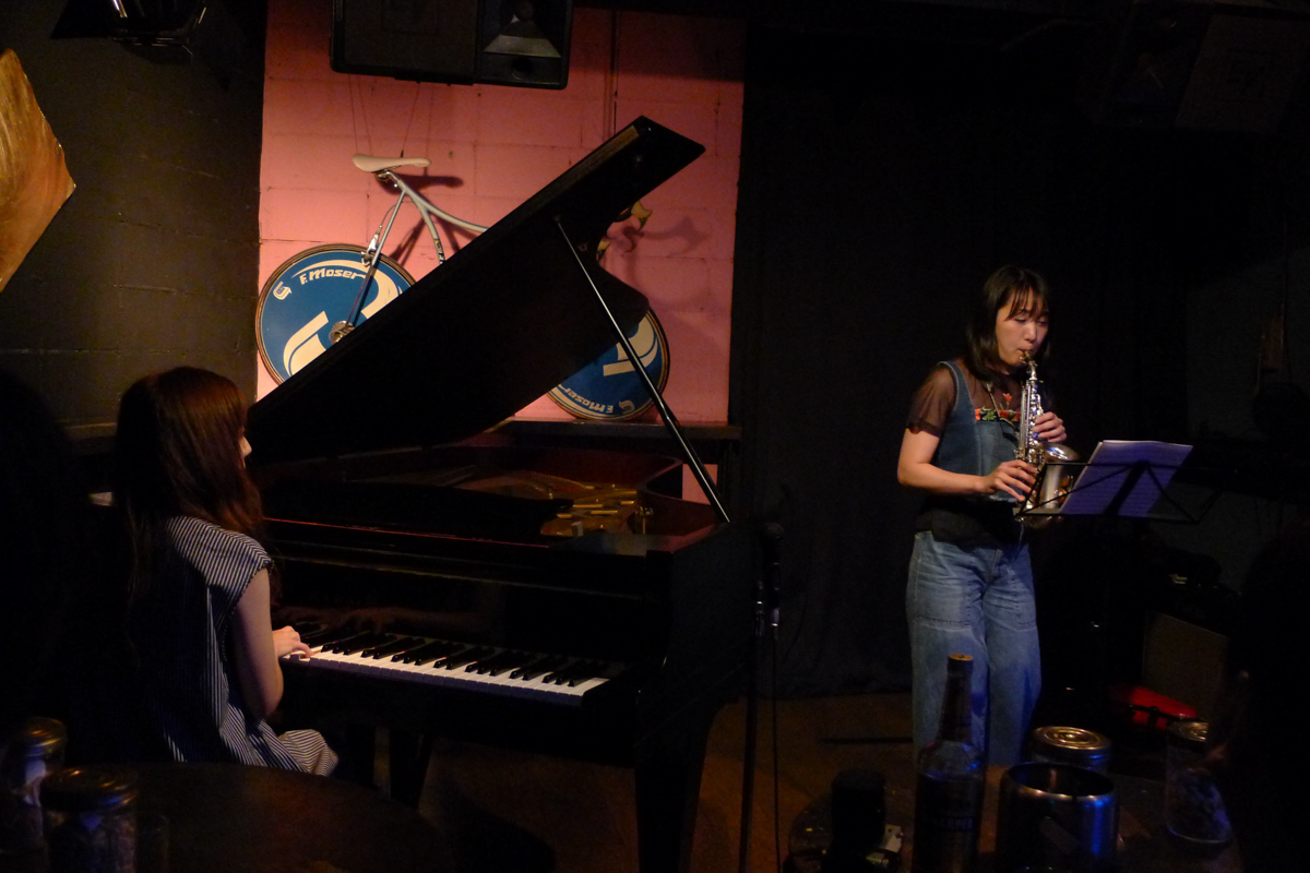 Figure 80: Akane Matsumoto (piano) and Hiroko Mase (sax) at Salt Peanuts in September 2017