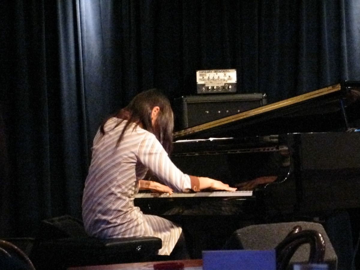 Figure 2: Harumi Nomoto (piano) at Someday in December 2008