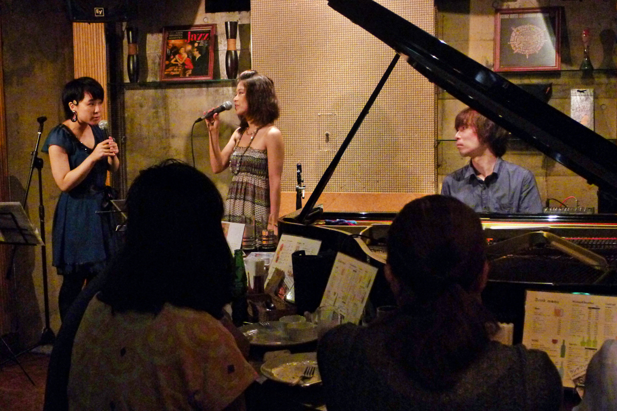 Figure 11: Emiko Voice, Koichi Sato (piano), and Tomoka Abe (guest vocalist) at Strings in August 2015