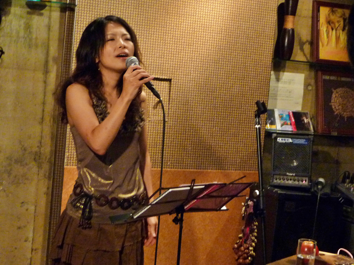Figure 22: Emiko Voice at Strings in October 2011