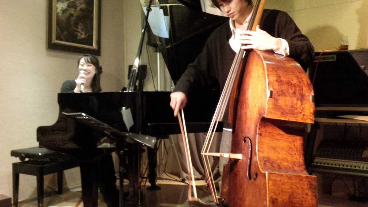 Figure 14: Takako Yamada (piano) and Takashi Sugawa (bass) at Thelonious in January 2014