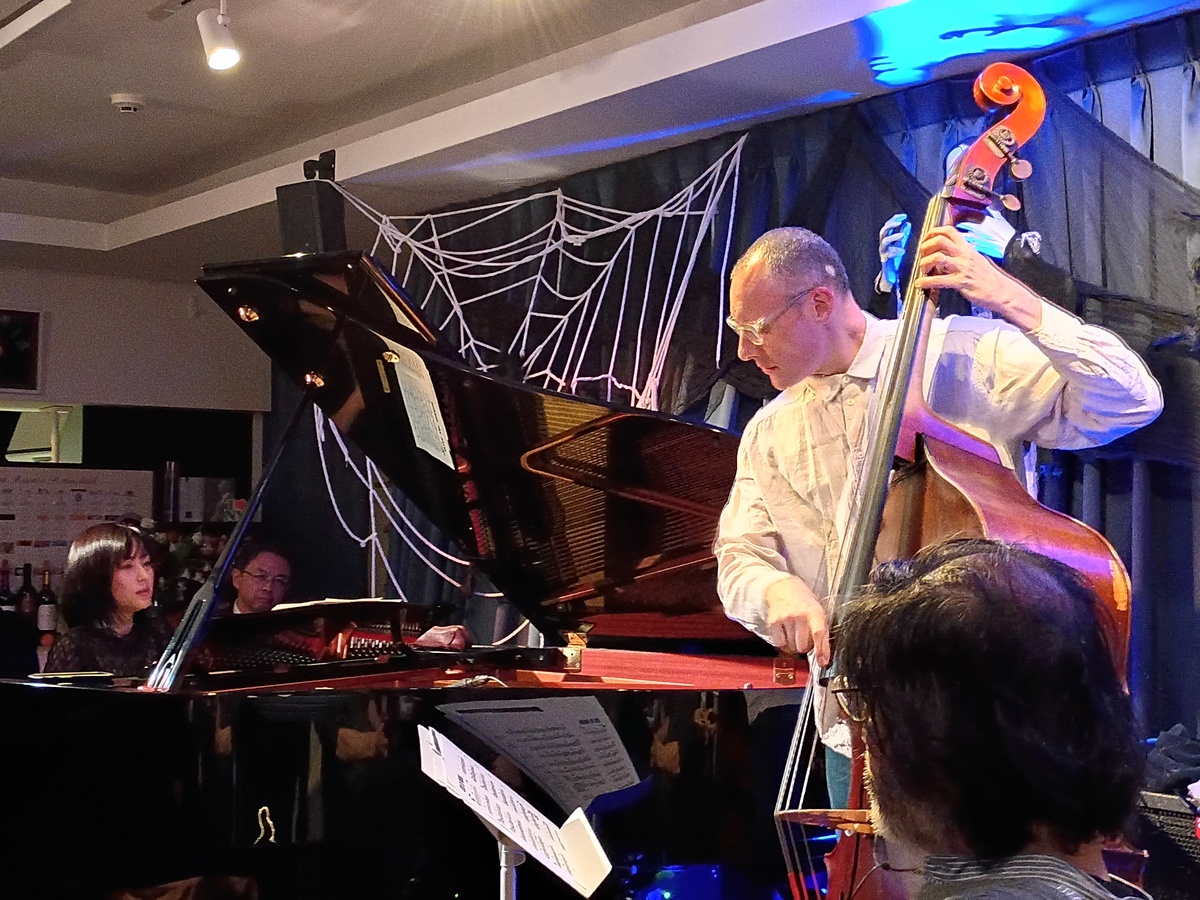Figure 5: Rumi Abe (piano) Trio with Pat Glynn (bass) and Masanori Ando (drums) at Velera (October 2025)