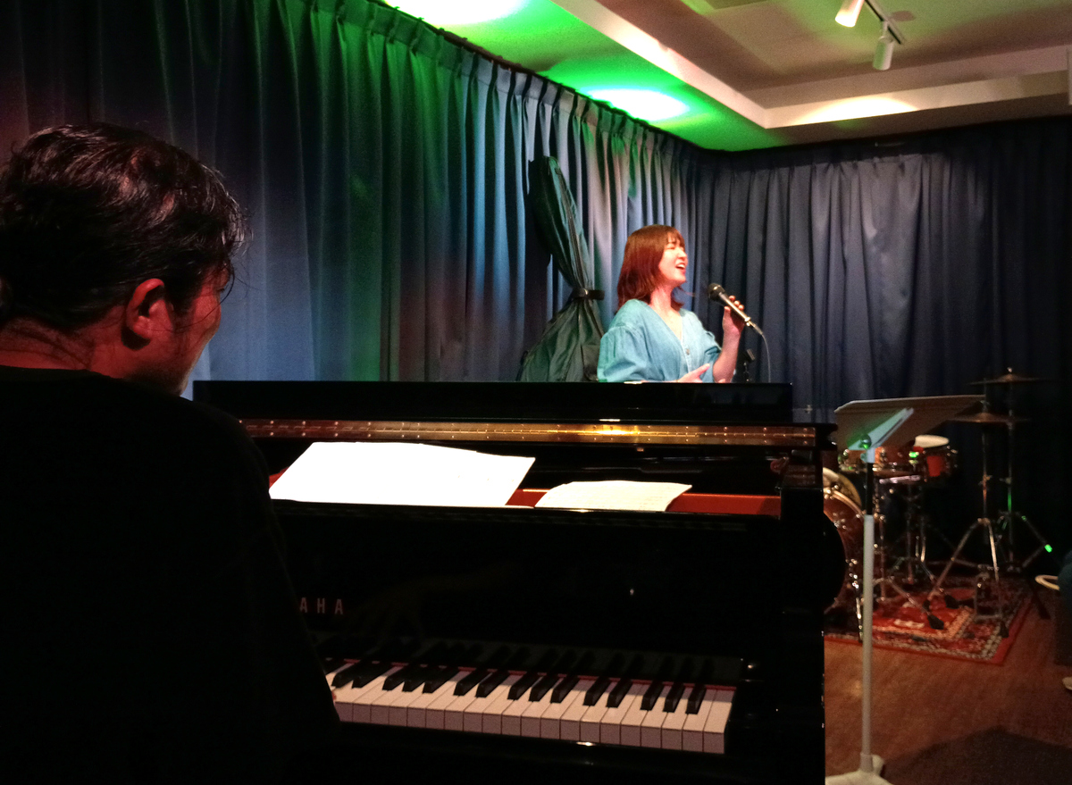 Figure 4: Akiko Suda (vocals) and Yuichi Narita (piano) as “Botan” at Velera (May 2026)